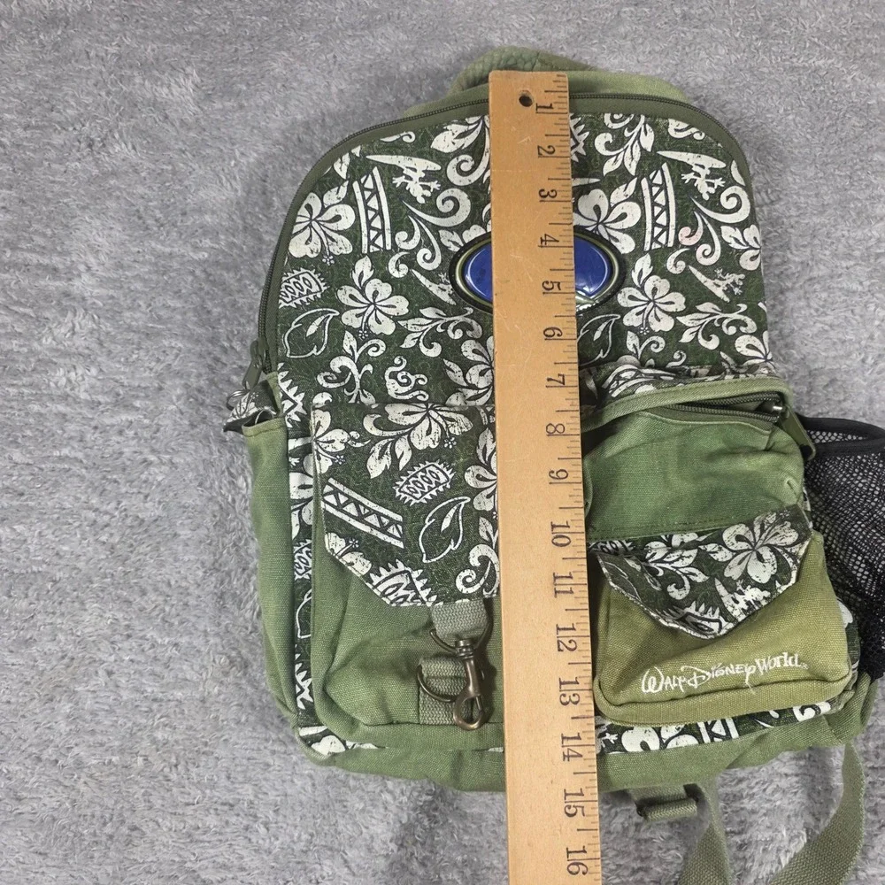 Walt‎ Disney World Kids Backpack Green Tropical Hibiscus Surf Lizard 15in